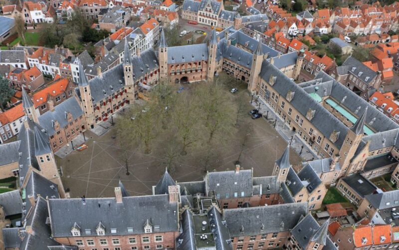 Middelburg: Guided City Walking Tour - An Overview of Middelburg: The Dutch Treasure in Zeeland