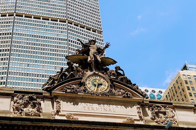 midtown-wonders-heart-of-manhattan-with-top-of-the-rock-entry