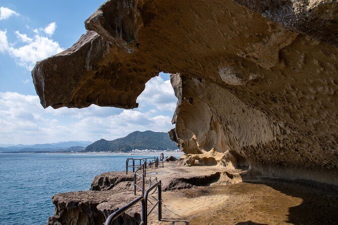 Mie: Explore Onigajo, the World Heritage Sea Cliffs - Key Points