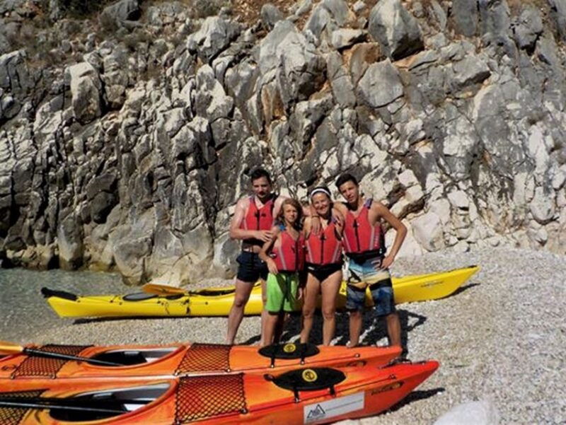 mikros-gialos-lefkada-guided-kayak-tour-with-refreshments