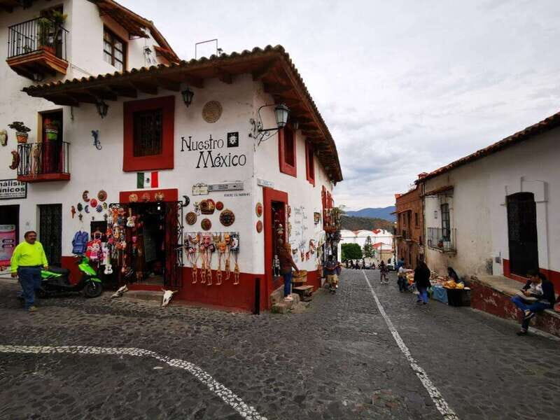 Mil Cascadas Taxco Tour: Amazing Waterfalls and Crazy Rappel - An In-Depth Look at the Mil Cascadas Taxco Tour