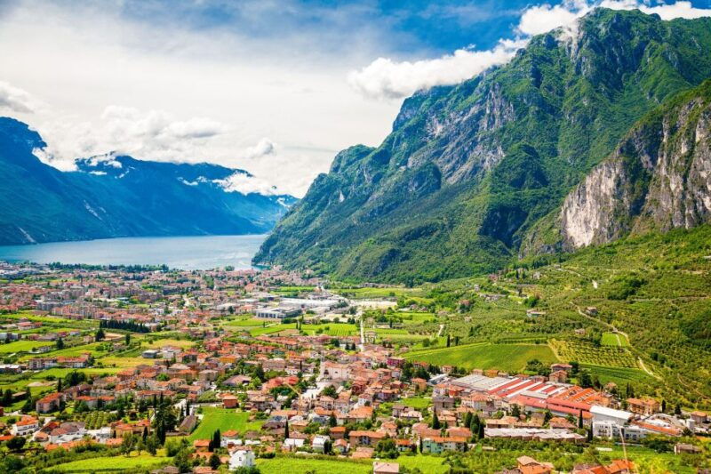 Milan and the Northern Lakes 8-Day Tour - Key Points
