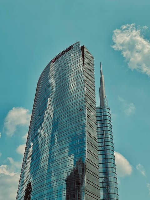 milan-between-innovation-and-eclectic-porta-nuova-isola