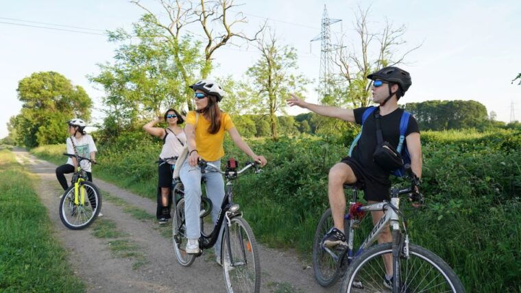 milan-bike-tour-with-picnic-on-the-turtle-lake