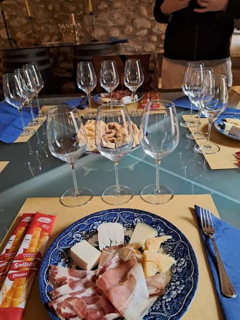 Milan: Brescia & Franciacorta with Wine Tasting Small Group - Transition to the Vineyards of Franciacorta