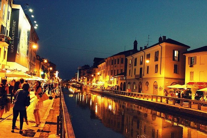 milan-by-night-private-guided-tour-by-car