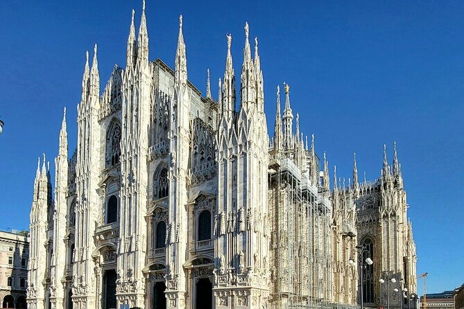 milan-cathedral-guided-tour-and-rooftop