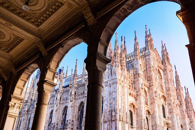 milan-cultural-treasures-duomo-la-scala-and-sforza-castle-tour