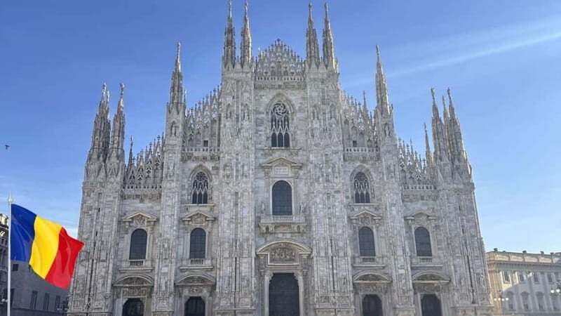 Milan: Duomo Fast-Track & Rooftop Access  Tour in Romanian - The Journey Through the Duomo di Milano: What to Expect