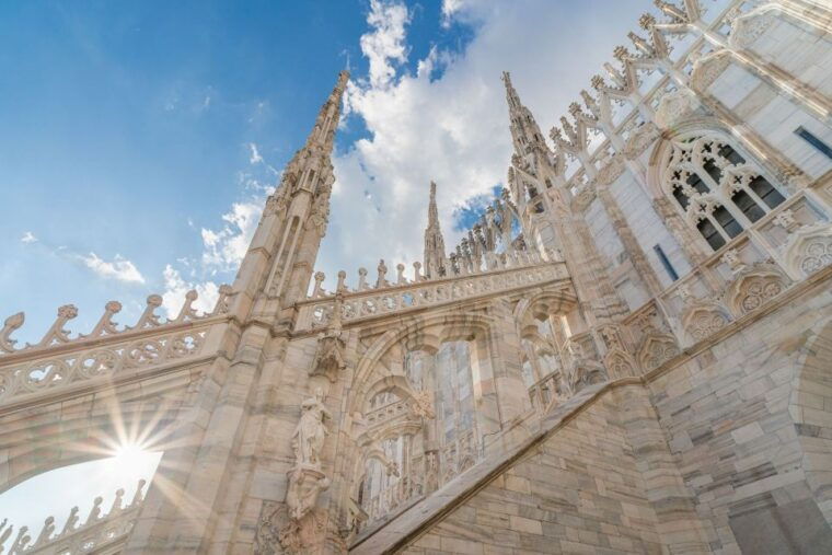 milan-duomo-rooftop-and-cathedral-guided-tour-with-tickets
