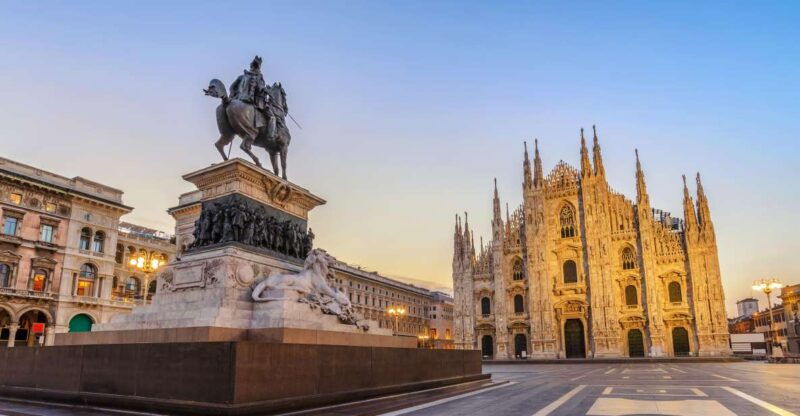 milan-duomo-rooftop-tour-with-optional-hop-on-hop-off-bus