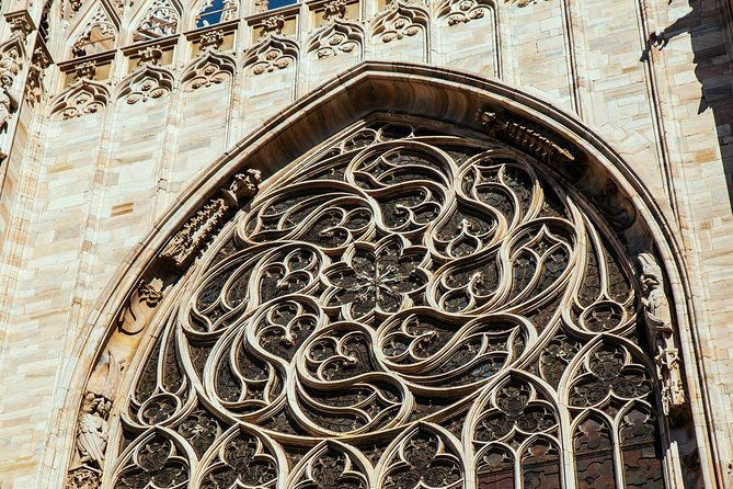 milan-duomo-terrace-private-tour-with-ticket-guide-included-2