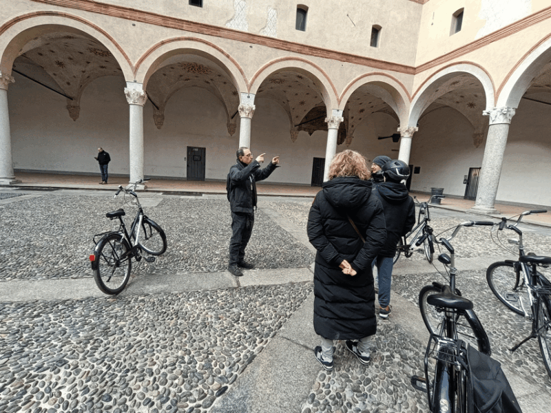 milan-electric-bicycle-tour-live-tour-guide-3-hours-half