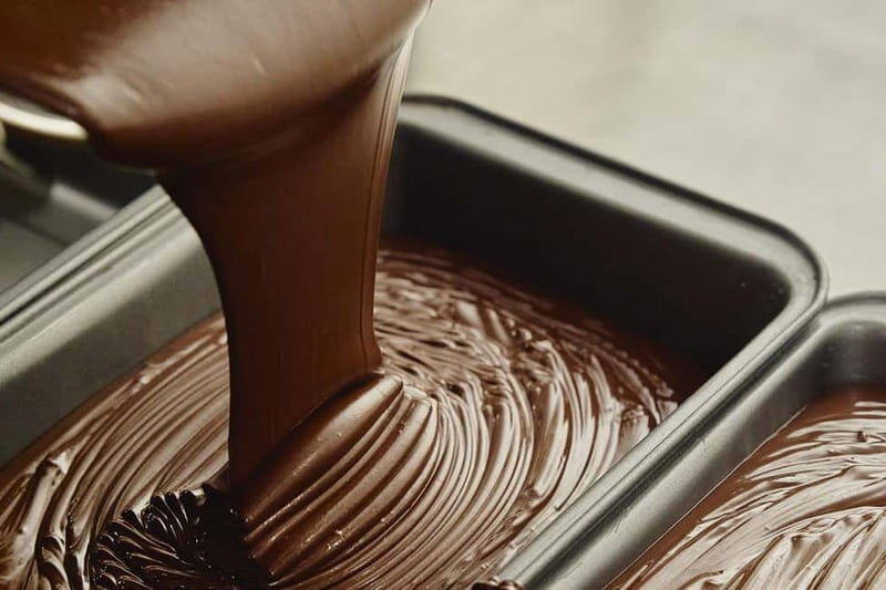 Milan: Enrico Rizzi Chocolate Factory Tour with tasting - Why This Tour Works Well for Different Travelers  