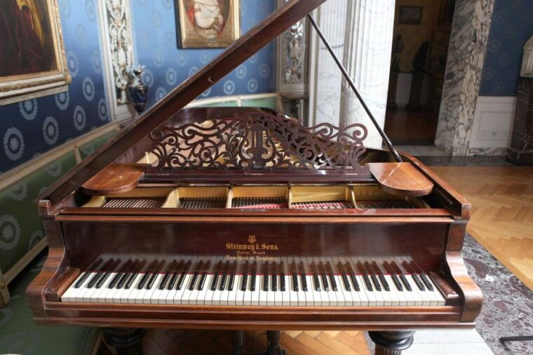 milan-entrance-ticket-to-la-scala-theatre-museum