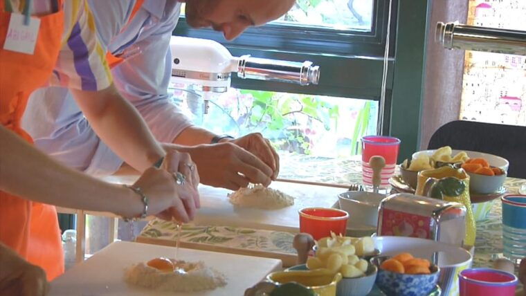 milan-fresh-pasta-and-tiramisu-class-in-a-historical-home