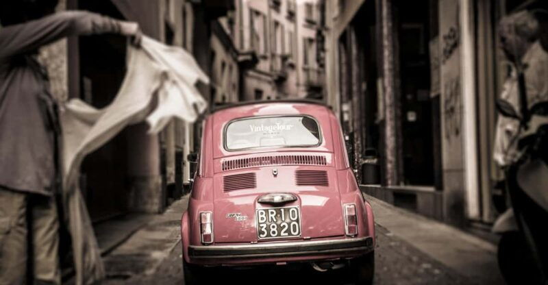 milan-grand-tour-by-vintage-red-fiat-500-4-hs-4-stops