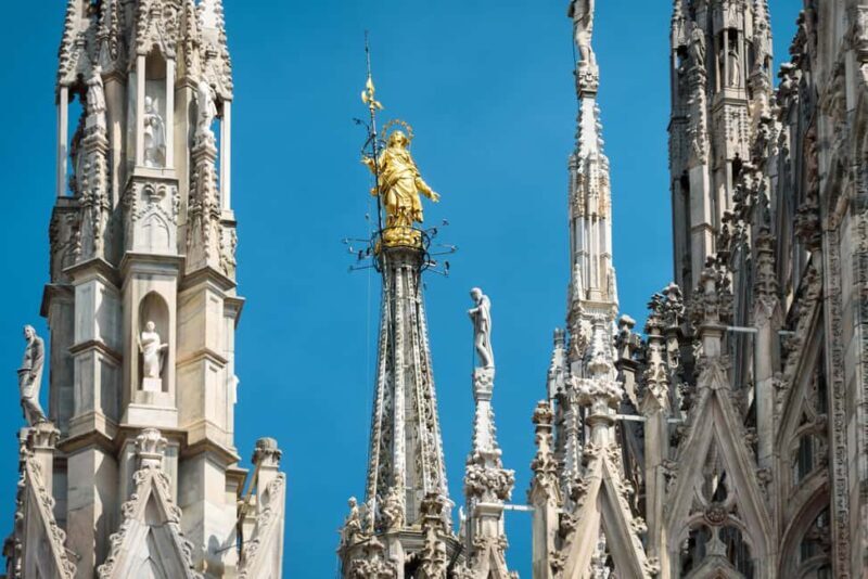 Milan: Guided Dog-Friendly Tour, From Gothic to Eclectic - Practical Tips for Your Tour Experience