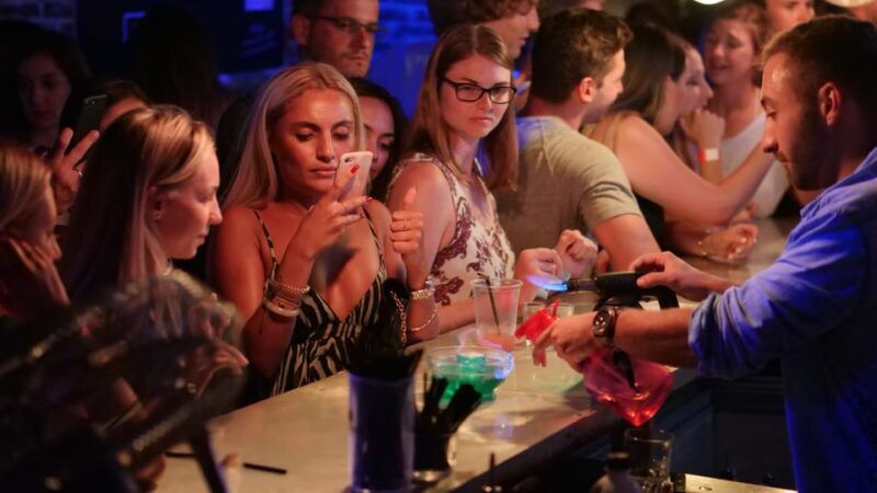 milan-guided-riviera-bar-crawl-with-shots-and-vip-entry