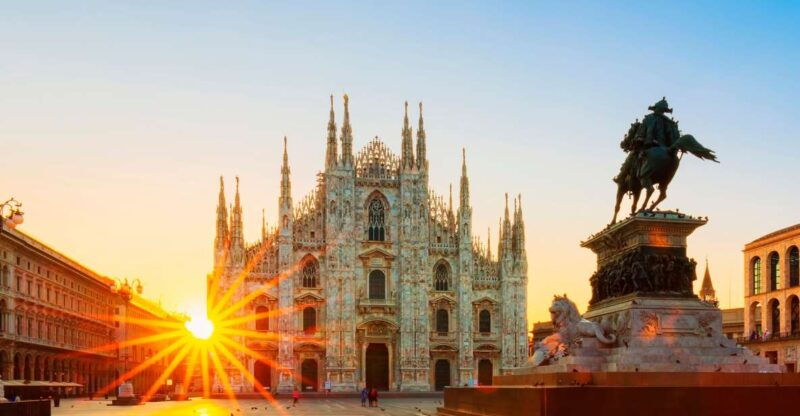 milan-guided-walking-tour-with-duomo-and-the-last-supper