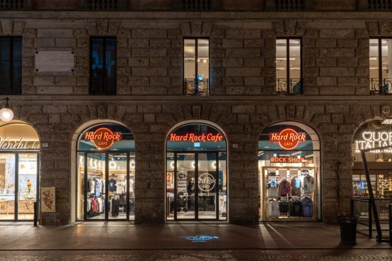milan-hard-rock-cafe-with-set-menu-for-lunch-or-dinner