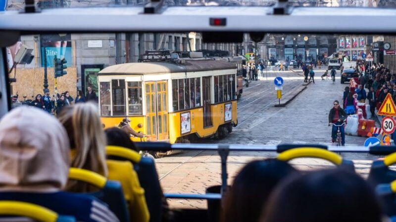 milan-hop-on-hop-off-bus-ticket-for-24-48-72-hours