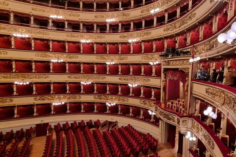 milan-la-scala-theater-and-museum-tour-with-entry-tickets