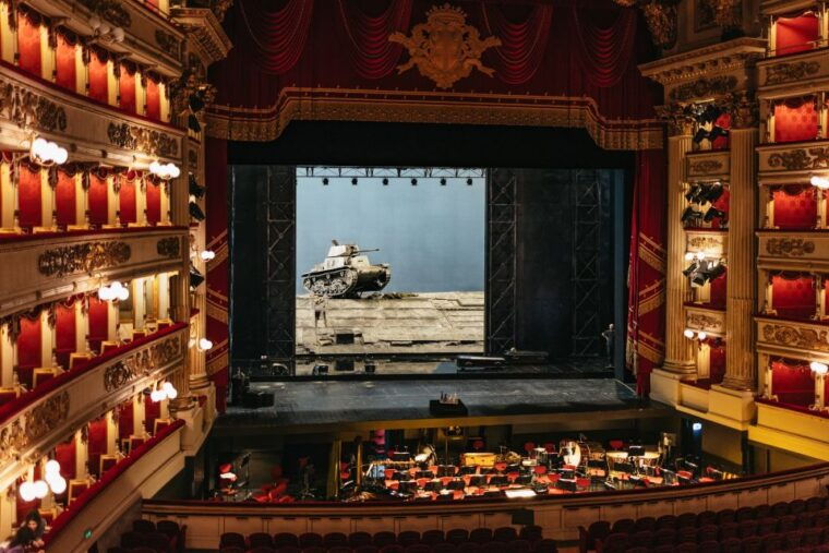 milan-la-scala-theatre-and-museum-guided-tour