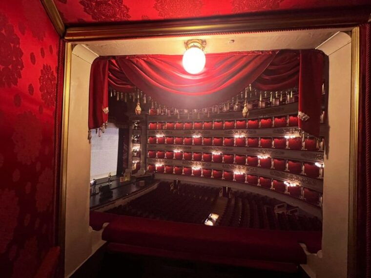 milan-la-scala-theatre-skip-the-line-guided-tour