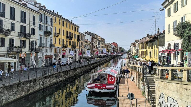 milan-navigli-district-canal-boat-tour-with-aperitivo