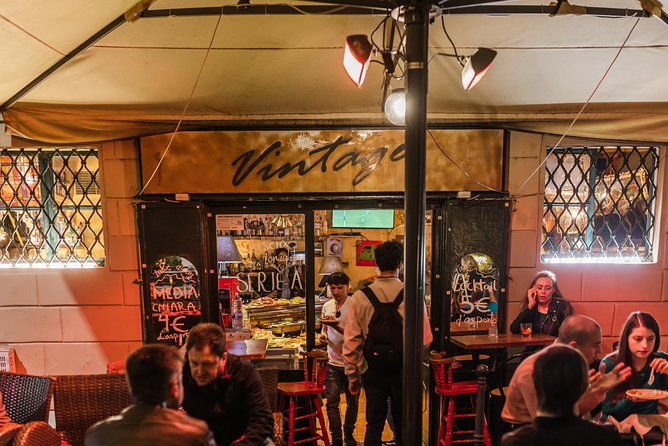 milan-night-tour-drinks-with-a-local-guide-private-100-personalized