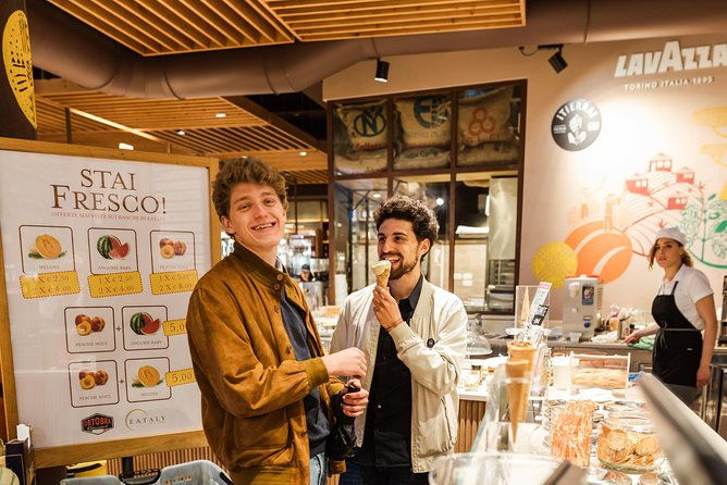 milan-night-tour-drinks-with-a-local-guide-private-100-personalized