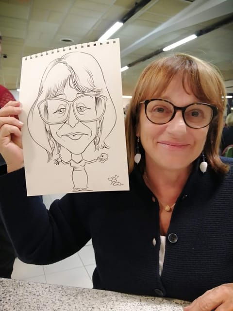 milan-on-the-trail-of-renzo-tramaglino-with-caricature-to-participants