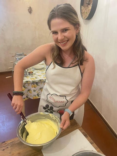 milan-pasta-and-tiramisu-cooking-class-with-wine