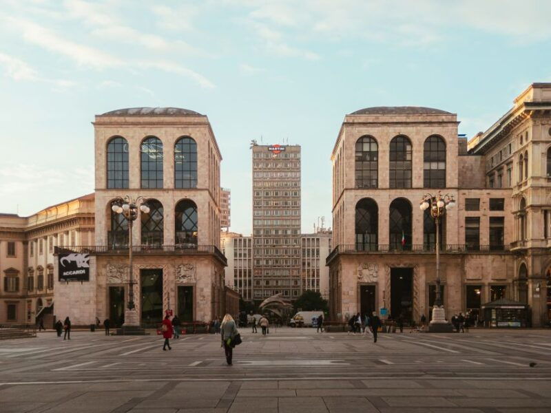 milan-private-city-highlights-tour-with-milan-cathedral