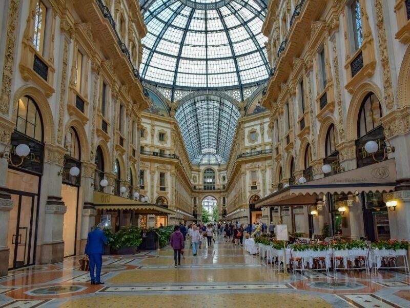 milan-private-guided-walking-tour-with-aperitif