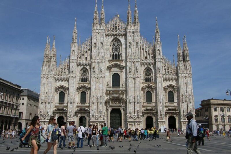 milan-private-sightseeing-shopping-tour-with-a-local