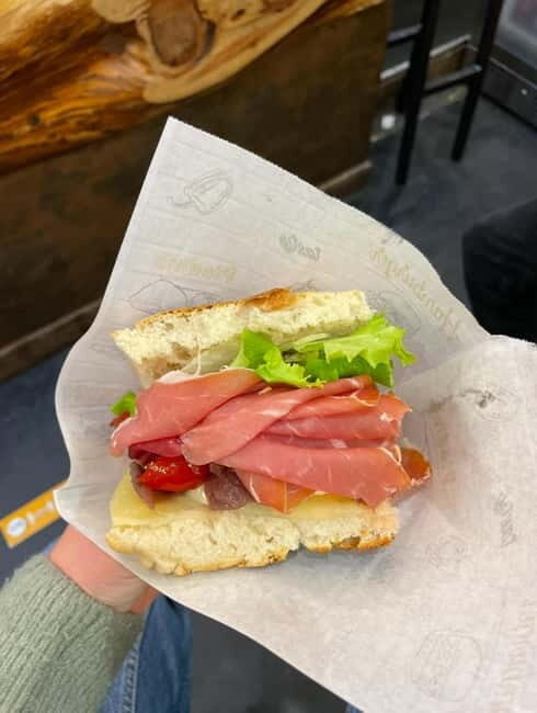 Milan: Private Sunset Picnic with Italian Aperitivo - Pricing and Value