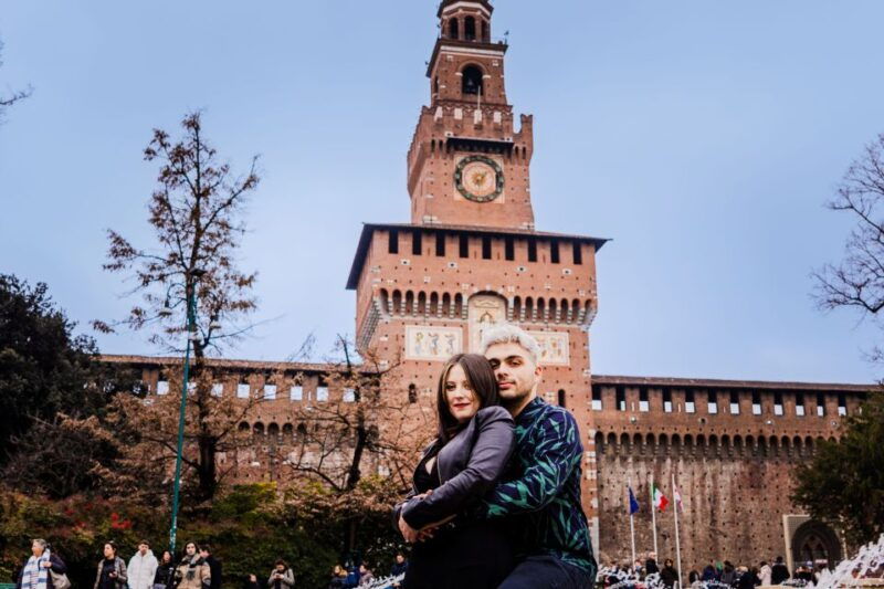 milan-professional-photoshoot-outside-sforza-castle