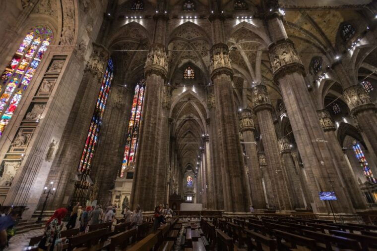 milan-scala-theater-and-duomo-cathedral-guided-tour