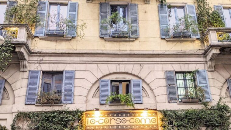 milan-self-guided-walk-in-futuristic-porta-nuova-district