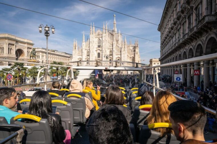 milan-skip-the-line-tour-of-the-rooftop-of-the-duomo