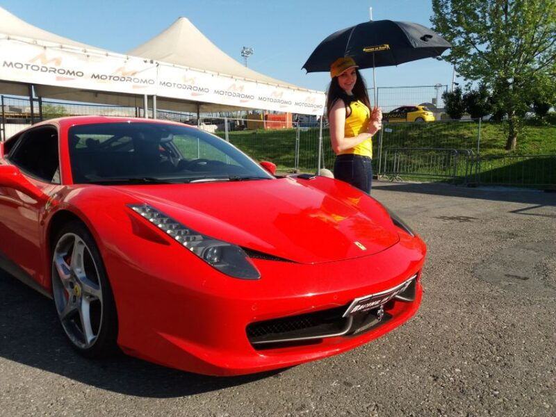 milan-test-drive-a-ferrari-458-on-a-race-track-with-video
