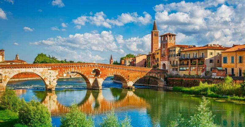 milan-verona-day-tour-with-a-lake-garda-cruise-to-sirmione