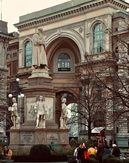 Milan: Walking tour of the historic center - Key Points