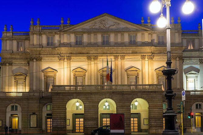 milans-opera-gem-and-la-scala-guided-walking-tour