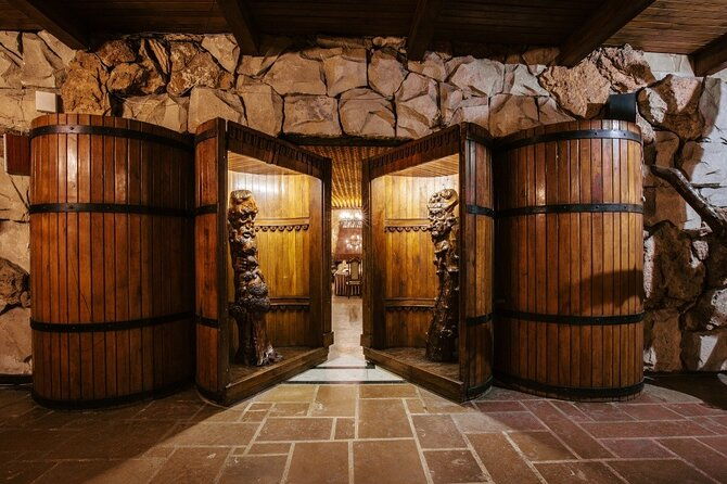 milestii-mici-underground-winery-tour-including-wine-tasting