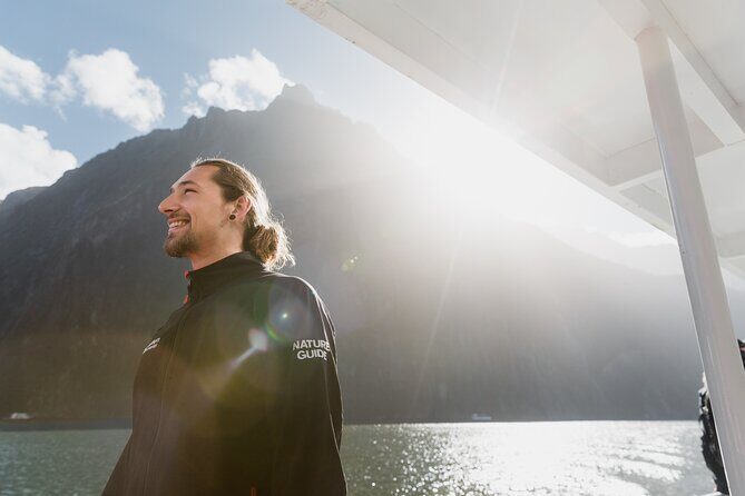 Milford Sound Coach & Extended Cruise from Queenstown - The Full Experience: An In-Depth Look at the Milford Sound Tour
