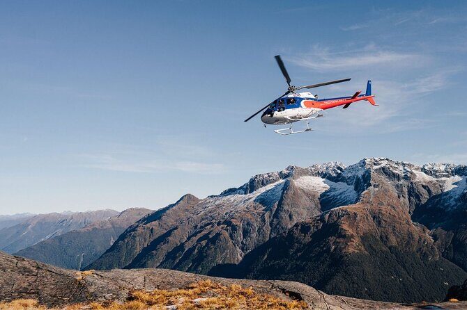 Milford Sound Discoverer 2 Hour Scenic Helicopter Experience - Key Points