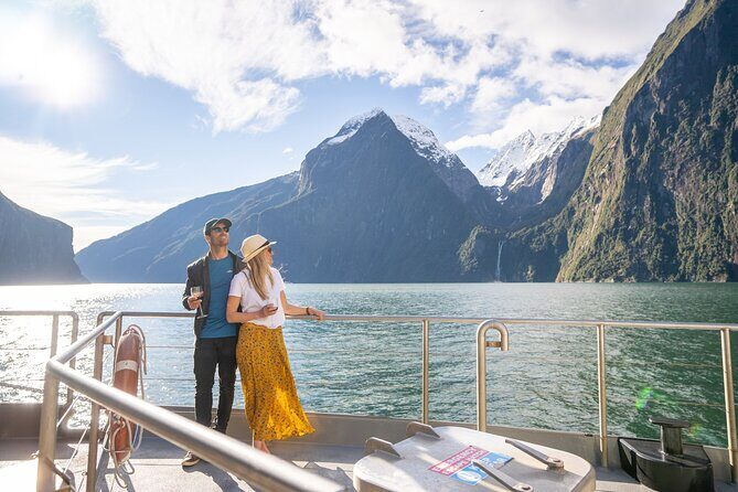 Milford Sound Full Day Tour from Te Anau with Cruise - Why This Tour Stands Out